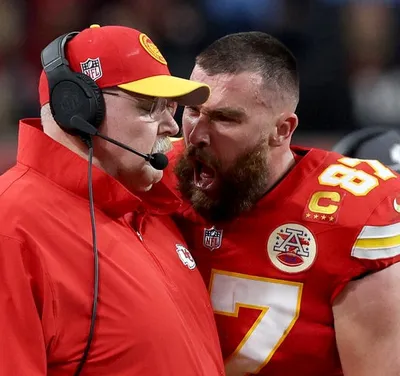 Travis Kelce screaming blank meme template